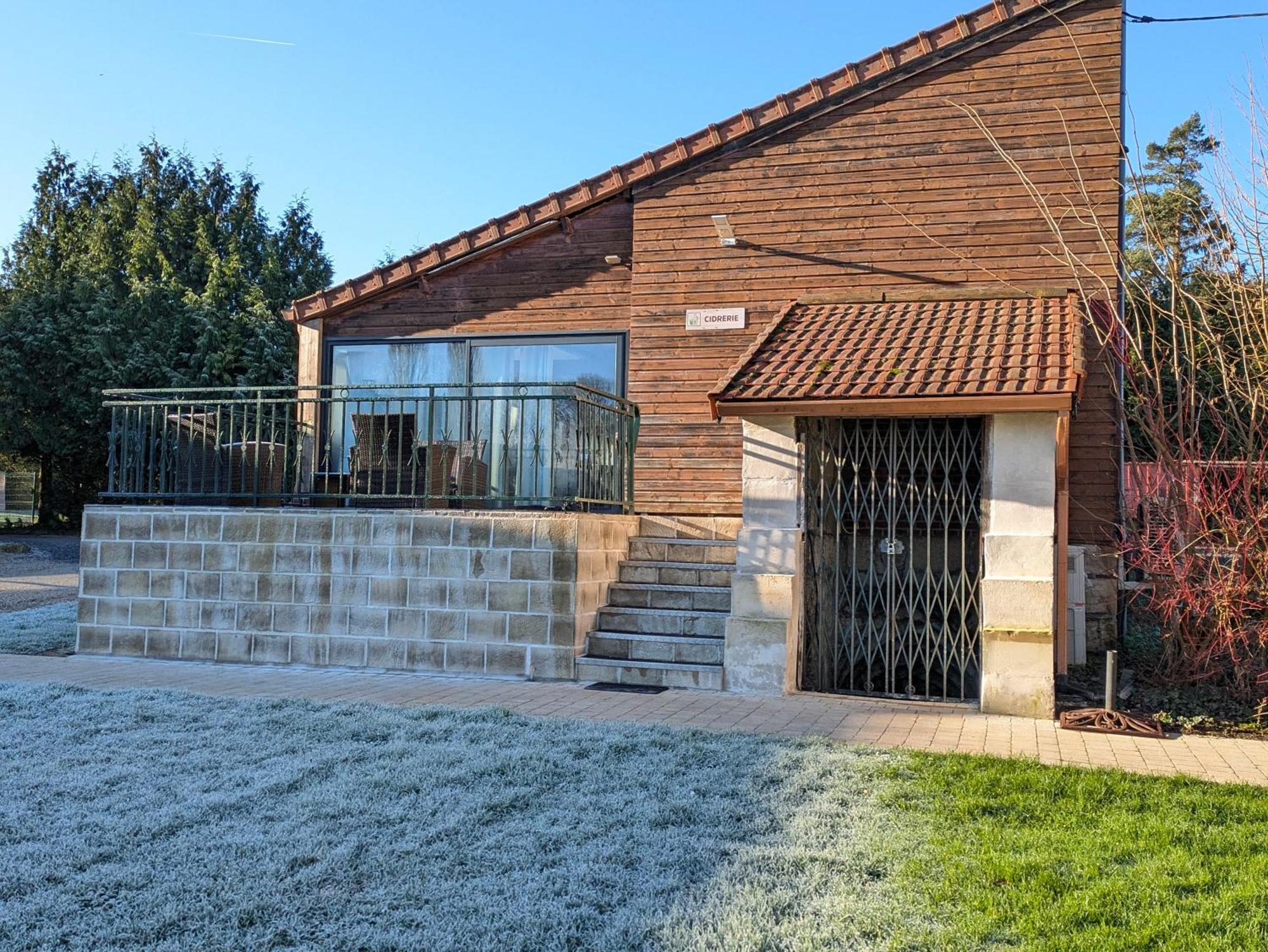 Chateau De Quesmy Exterior photo